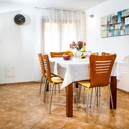 Holiday House Ladonja With A Private Pool *