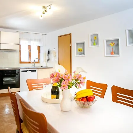 Holiday House Ladonja With A Private Pool