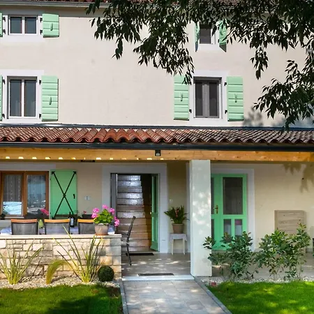 Holiday House Ladonja With A Private Pool
